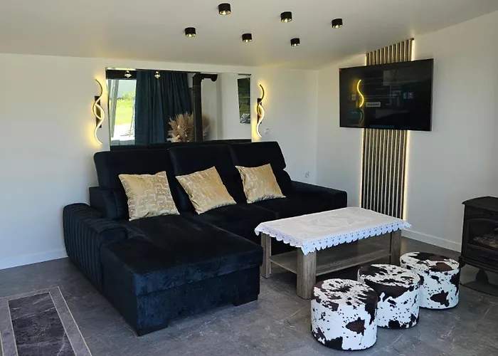 דירה Tinyapartament